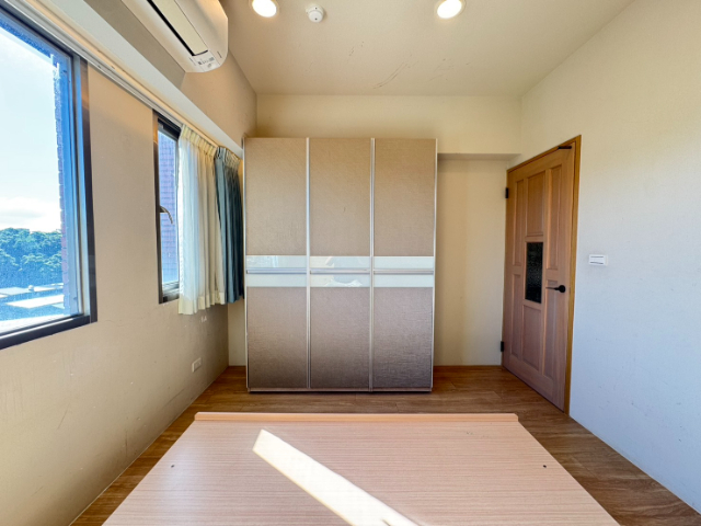 泰山買房賣屋鳳璽景觀精裝電梯二房,台北市文山區興隆路二段