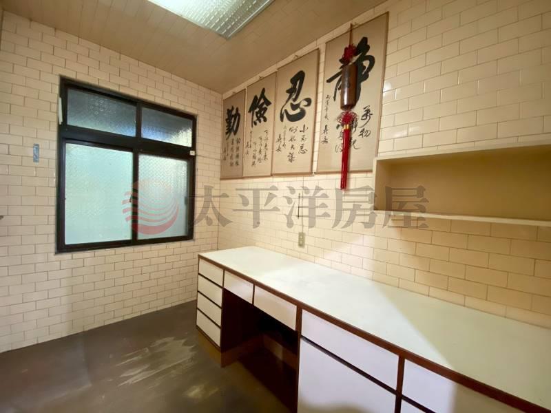 五股買房賣屋成州國小旁2樓大空間稀有釋出,新北市五股區凌雲路一段