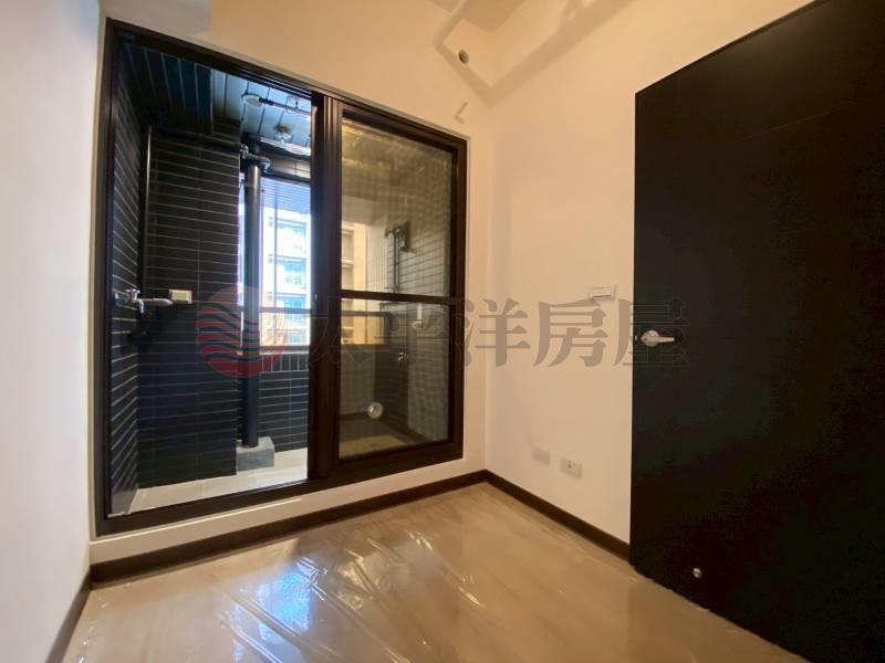 五股買房賣屋洲子洋輕奢兩房車,新北市五股區新城八路