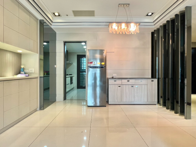 五股買房賣屋世界之星高樓美裝潢四房車,新北市五股區新城八路