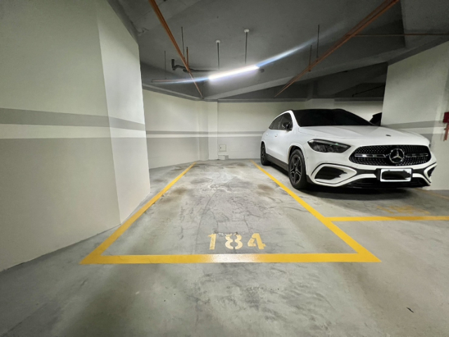 五股買房賣屋世界之星高樓美裝潢四房車,新北市五股區新城八路