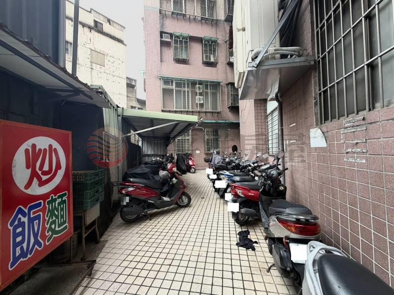 泰山買房賣屋近雙捷運溫馨居(工業用),新北市泰山區新北大道六段