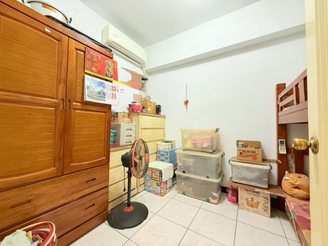 五股買房賣屋低公設方正大三房車,新北市五股區水碓路