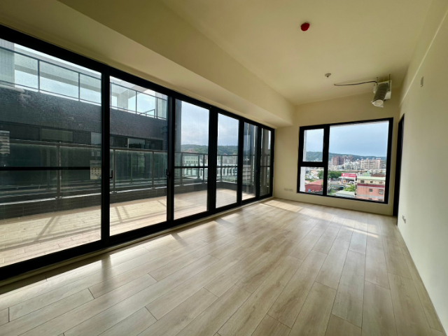 富總青沐邊間雙主臥大露臺雙車位,新北市五股區新城一路