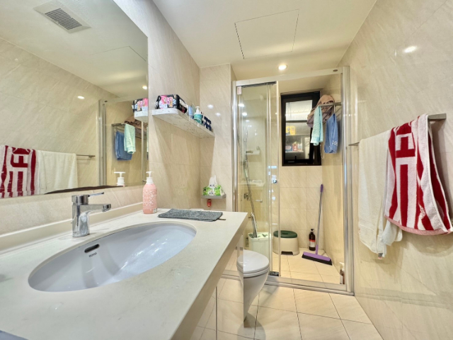 五股買房賣屋全坤無限棟距美景3房車,新北市五股區芳洲一路