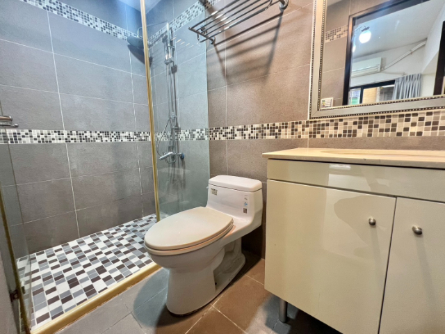 五股買房賣屋立信首購邊間三房車,新北市五股區凌雲路一段