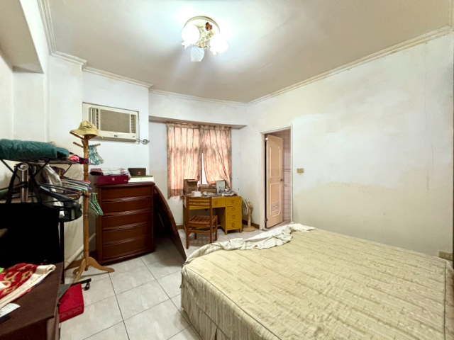 泰山買房賣屋晶華小築採光大三房,新北市泰山區明志路二段