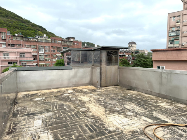 五股買房賣屋水碓特區山莊別墅,新北市五股區水碓三路