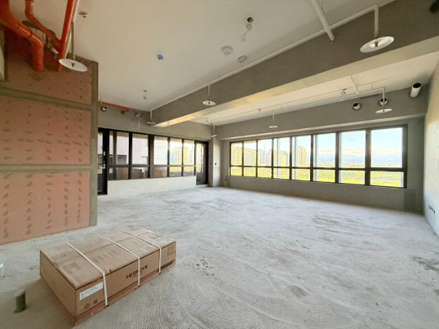 泰山買房賣屋機捷旁商務大空間,新北市泰山區新北大道五段