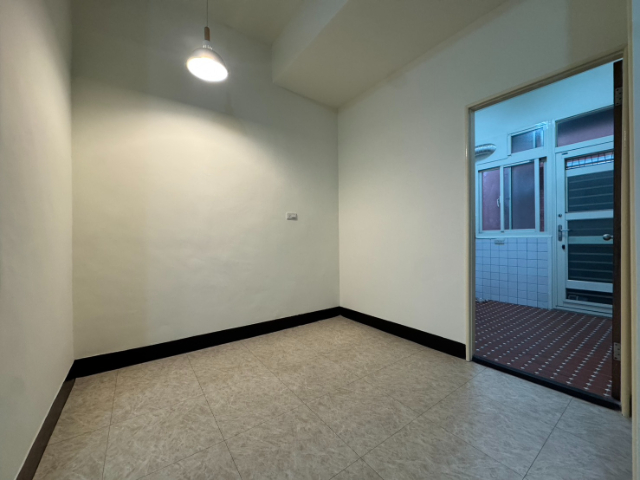 泰山買房賣屋稀有十八甲三房美寓,新北市泰山區泰林路二段