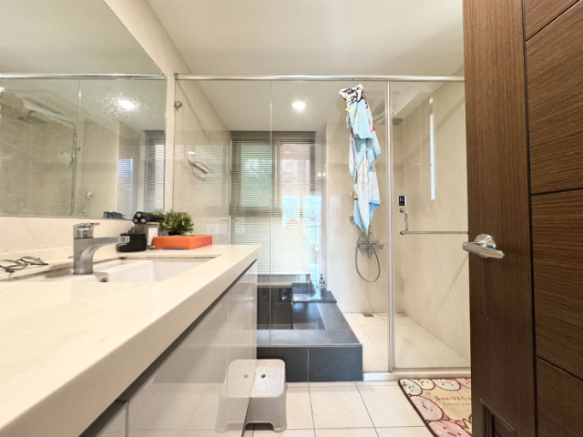 五股買房賣屋綠意盎然三房車,新北市五股區芳洲一路