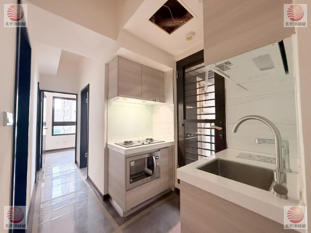 五股買房賣屋快樂王國雙陽台景觀三房車,新北市五股區成洲五路