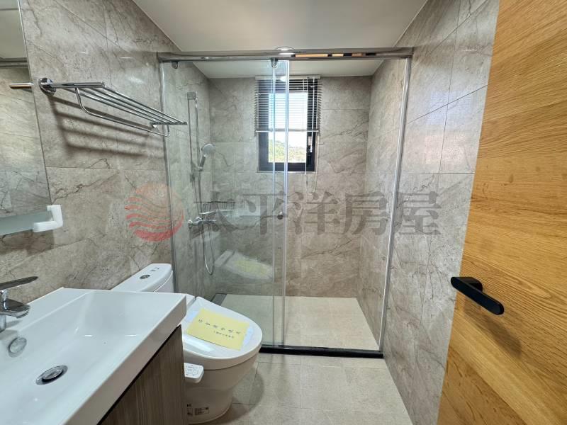 泰山買房賣屋武泰臻愛全新三房車,新北市泰山區明志路三段