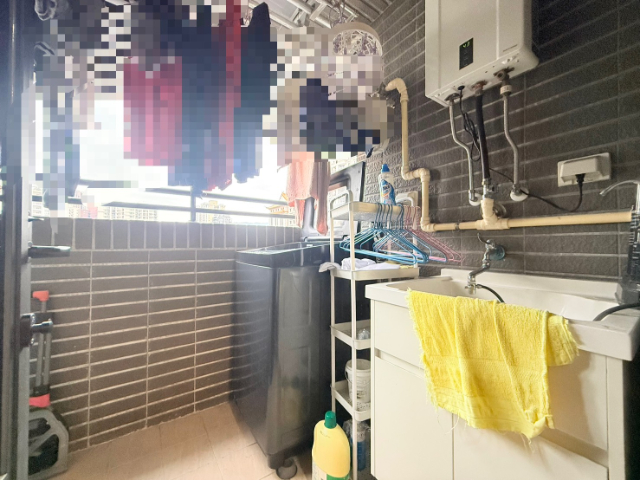 五股買房賣屋洲子洋新婚首購三房車,新北市五股區新五路三段