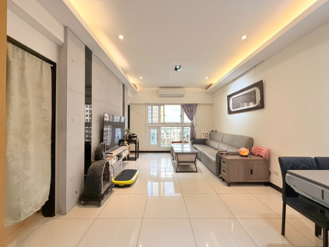 五股買房賣屋未來之都邊間採光三房車,新北市五股區新城五路