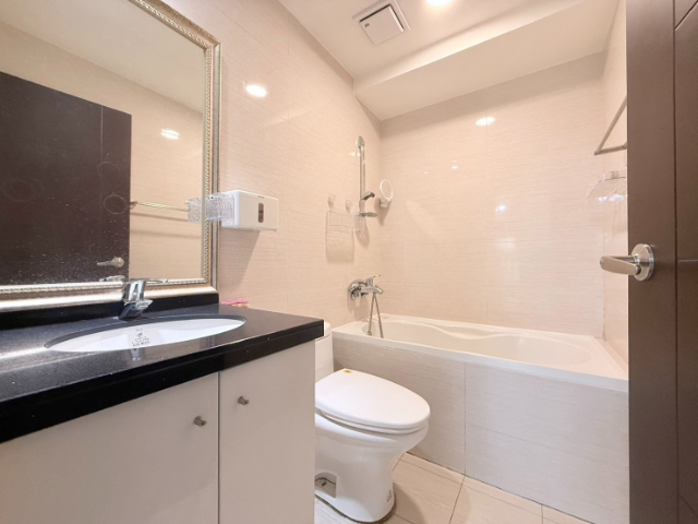 五股買房賣屋蘇黎市．景觀御邸三房車,新北市五股區芳洲八路