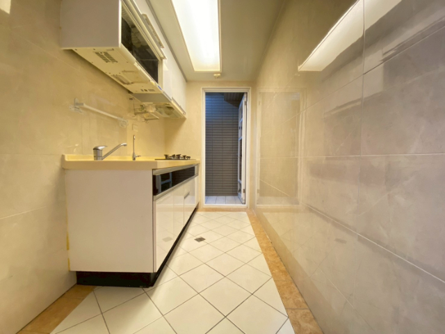 泰山買房賣屋十八甲正中心三房車,新北市泰山區仁愛路