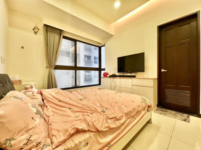 五股買房賣屋上河園明廳高樓三房車,新北市五股區新五路三段