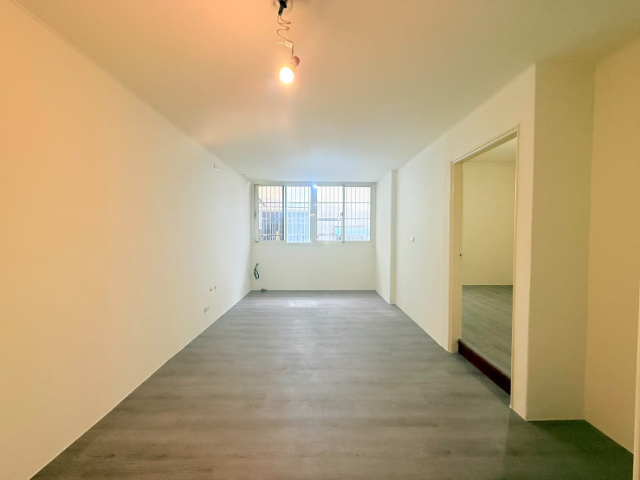 五股買房賣屋德音國小旁陽光大三房,新北市五股區自強路