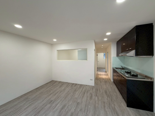 泰山買房賣屋低總價全新裝潢美3房,新北市泰山區明志路二段