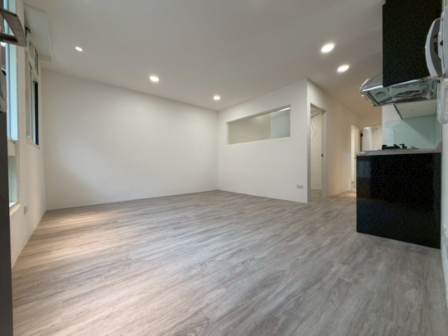 泰山買房賣屋低總價全新裝潢美3房,新北市泰山區明志路二段