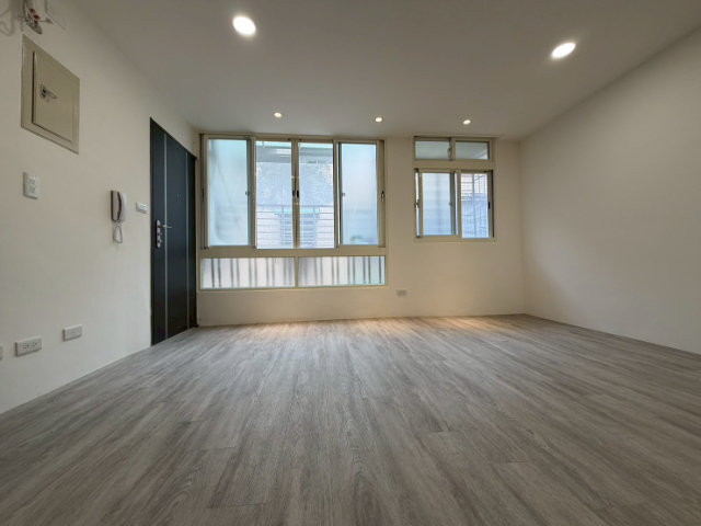 泰山買房賣屋低總價全新裝潢美3房,新北市泰山區明志路二段