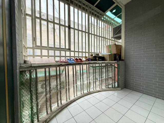 泰山買房賣屋邊間採光機能佳美寓,新北市泰山區明志路二段