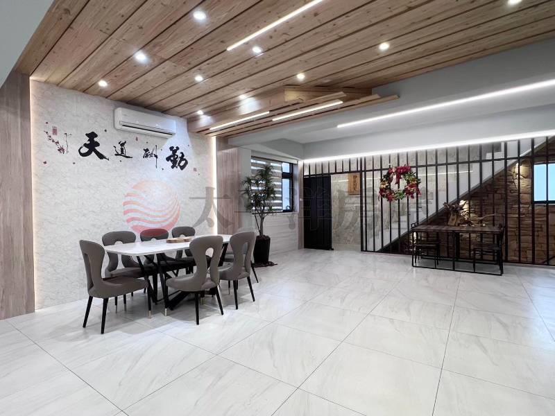 五股買房賣屋稀有挑高氣派美裝潢透天,新北市五股區中興路二段