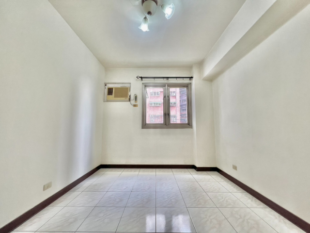 五股買房賣屋溫馨電梯2房首購宅,新北市五股區成泰路一段