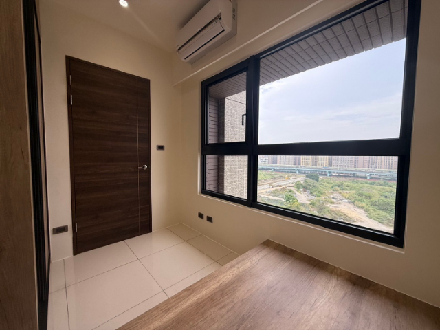 泰山買房賣屋新潤A5高樓美妝三房車,新北市泰山區莊泰路