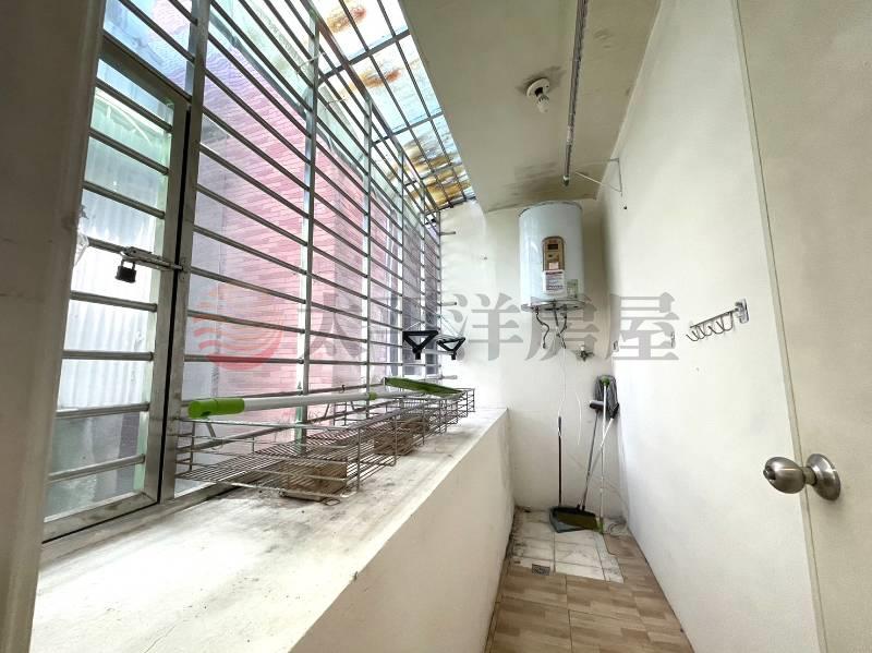 泰山買房賣屋中央獨享邊間方正兩房,新北市泰山區中央路