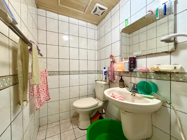 泰山買房賣屋麗池樂章方正三房車,新北市泰山區泰林路二段