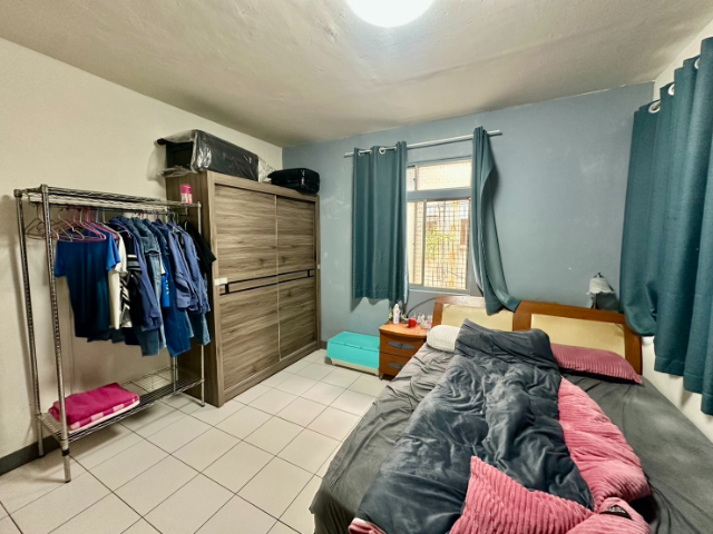 雙捷運邊間採光前後陽台三樓美寓,新北市新莊區天祥街