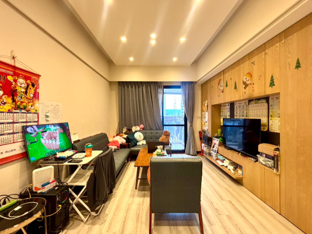 ☀五股買房賣屋前後陽台採光三房車,新北市五股區芳洲二路