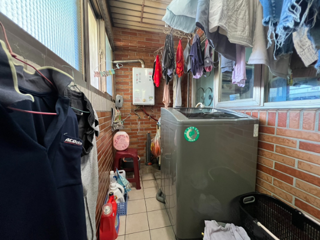 五股買房賣屋低公設稀有釋出三房,新北市五股區成泰路四段