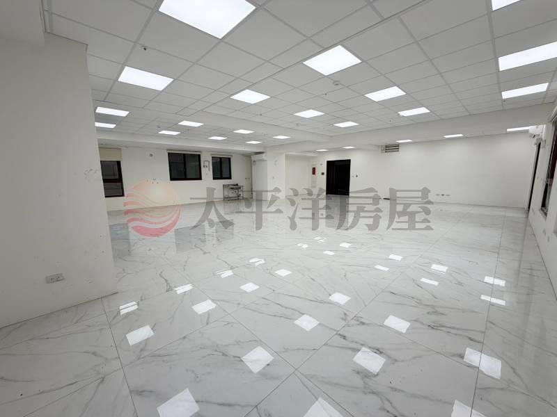 泰山買房賣屋九揚首選近捷運四車位廠辦,新北市泰山區明志路三段