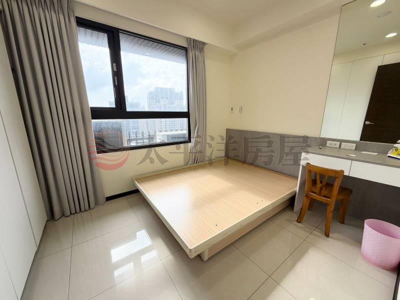 泰山買房賣屋華亞新潤高樓層三房車,桃園市龜山區華亞三路