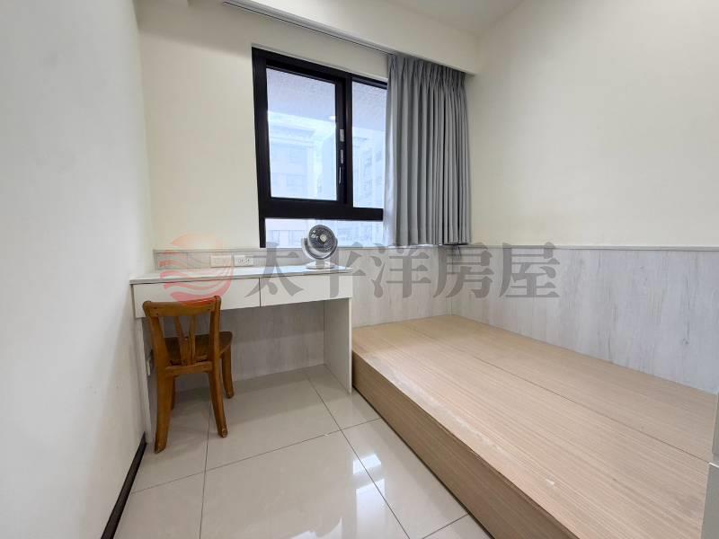 泰山買房賣屋華亞新潤高樓層三房車,桃園市龜山區華亞三路