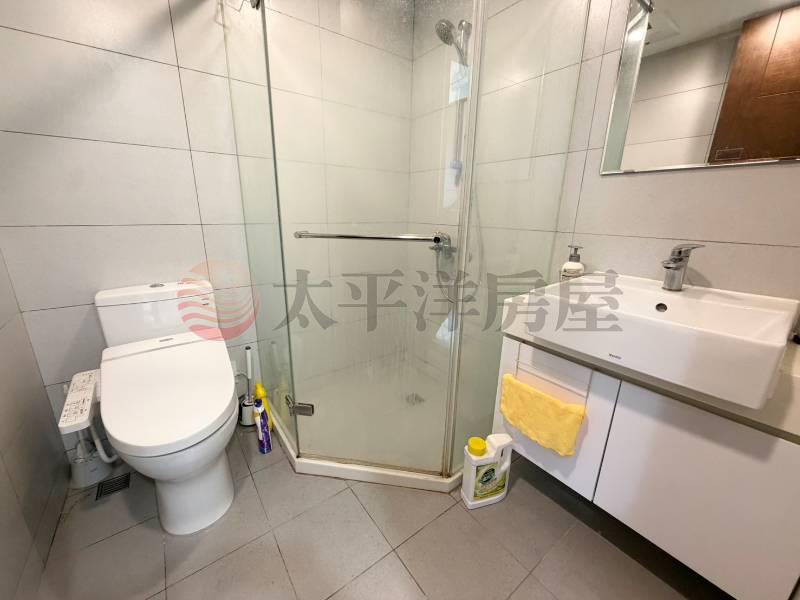 泰山買房賣屋華亞新潤高樓層三房車,桃園市龜山區華亞三路