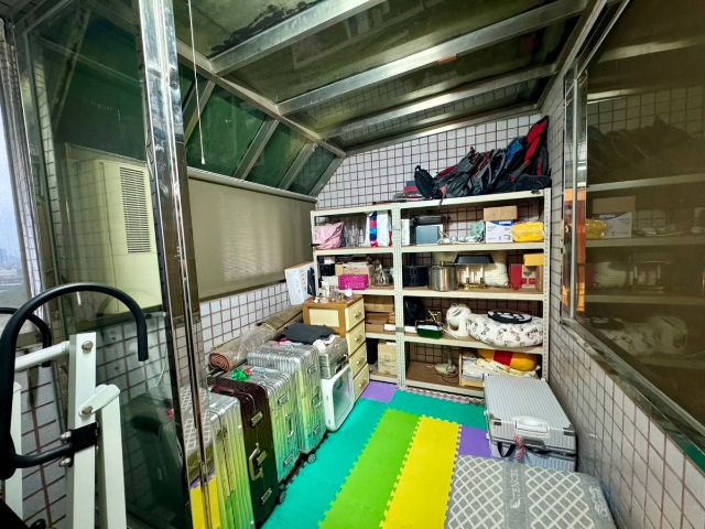 五股買房賣屋山水宮廷氣派樓中樓,新北市五股區成泰路一段