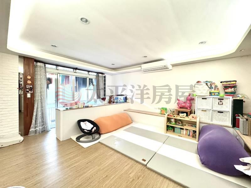 泰山買房賣屋信義安和捷運公寓頂佳屋,台北市大安區敦化南路二段