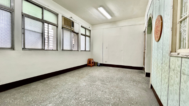 五股買房賣屋鬧區低總價秒殺兩房,新北市五股區西雲路