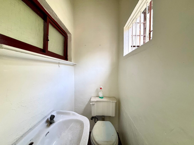 五股買房賣屋傳家珍藏．邊間豪邸透天,新北市五股區明德路