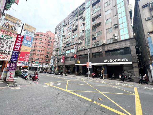 泰山買房賣屋機捷旁好利用一樓(工業用),新北市泰山區德安街