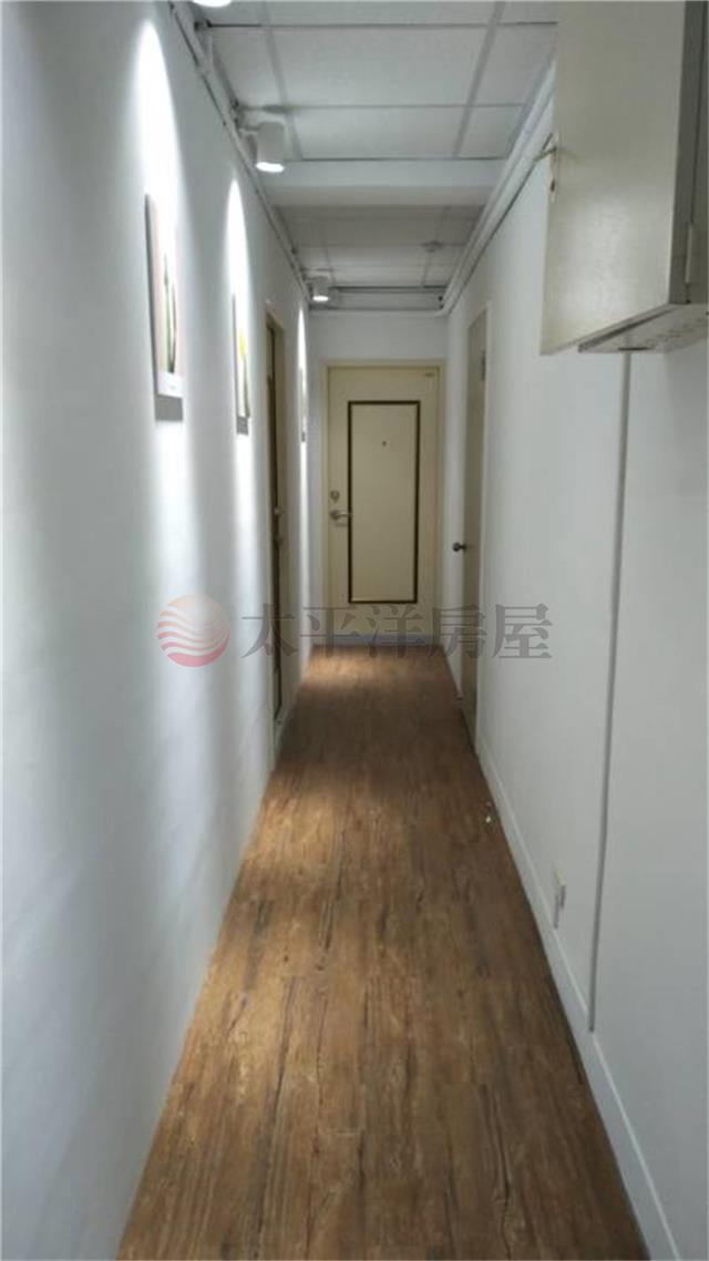泰山買房賣屋邊間獨梯豪華收租金雞母,新北市泰山區明志路一段