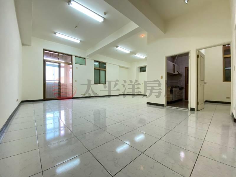 泰山買近雙捷超低公設高度可碩宅(工業用),新北市泰山區貴陽街