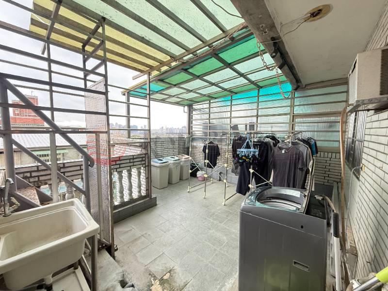 泰山買房賣屋中央收租九套房,新北市泰山區中央路