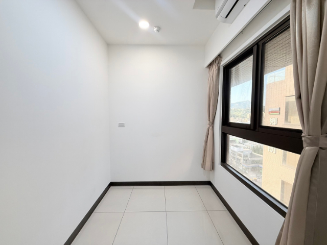 五股買房賣屋天空之邑小資三房車,新北市五股區新五路二段