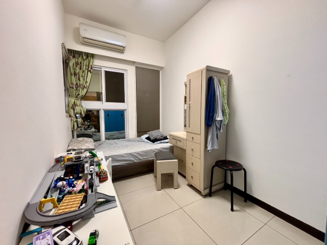 五股買房賣屋伯爵小資兩房平車,新北市五股區芳洲七路