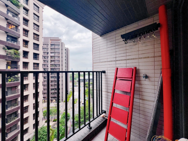 五股買房賣屋精美邊間三房車,新北市五股區芳洲二路